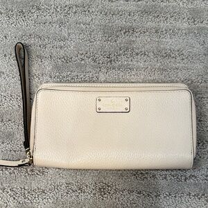 Kate Spade Beige Wristlet Clutch